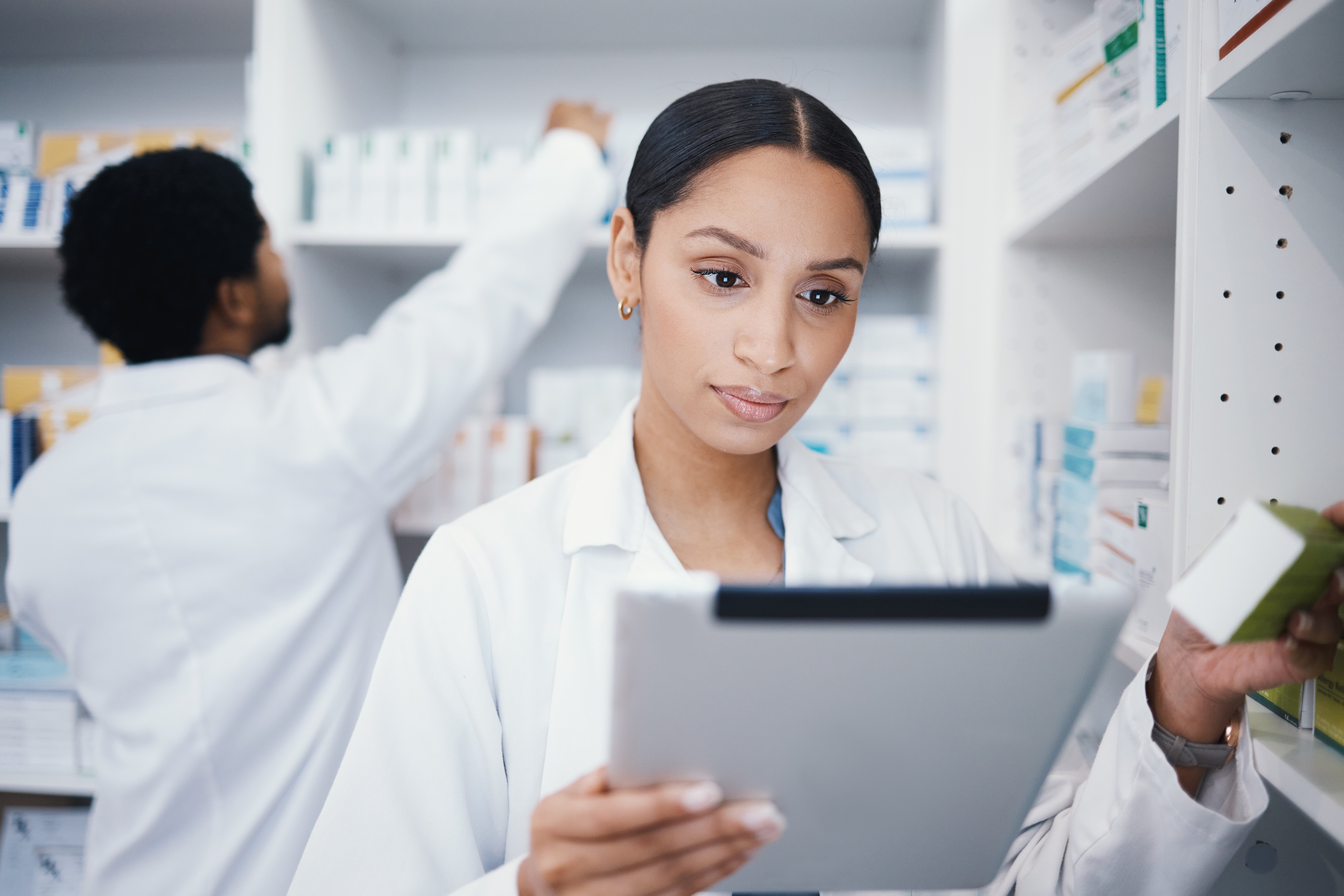 pharmacist-woman-or-digital-tablet-for-pills-chec-2025-04-06-07-15-17-utc
